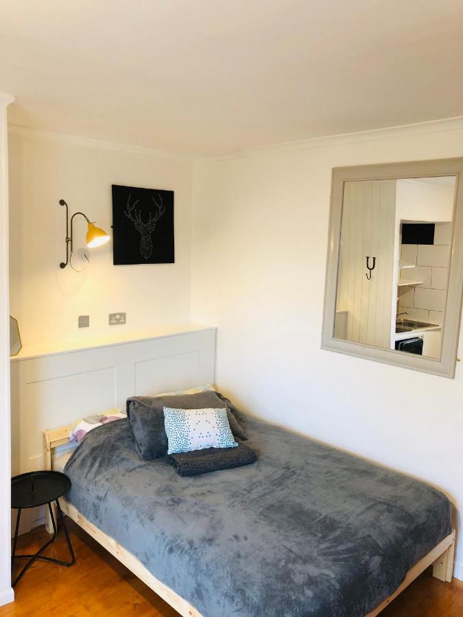 Nice Bedroom Close To The Train Station And The City Centre Norwich Exterior photo